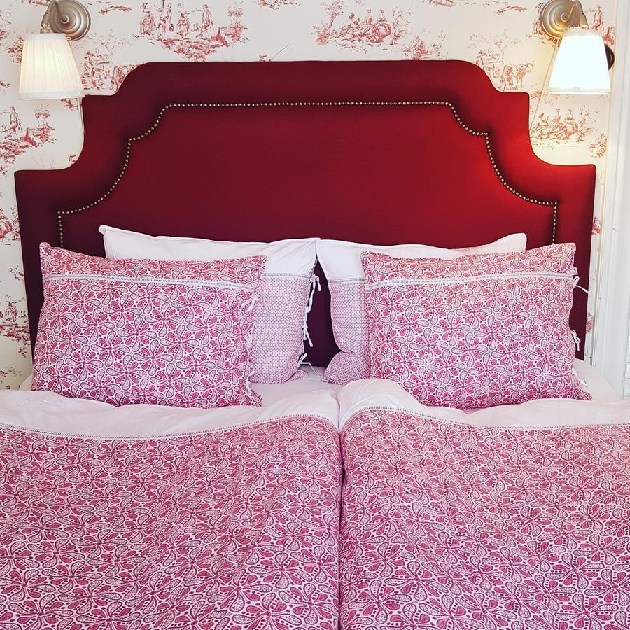 Hem Till Garden Boutique Hotel Вестерос Экстерьер фото